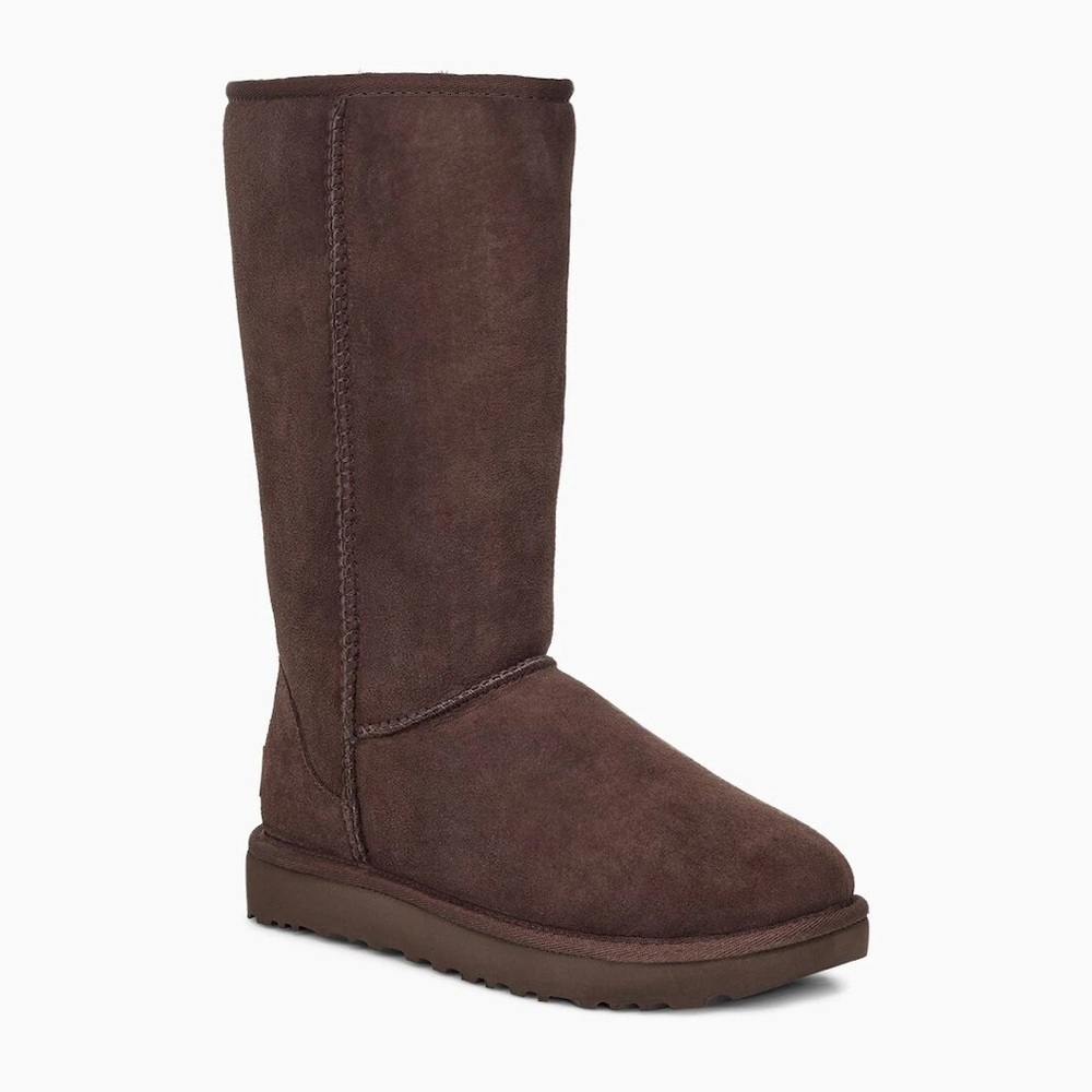 Ugg | Chocolate Brown Classic Tall Boots 6